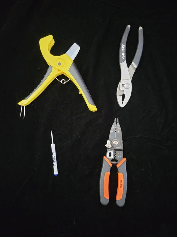 3-piece tool kit for installing the HUG Hydronics in-floor heating system. Includes pipe cutter, pliers, and wire stripper
